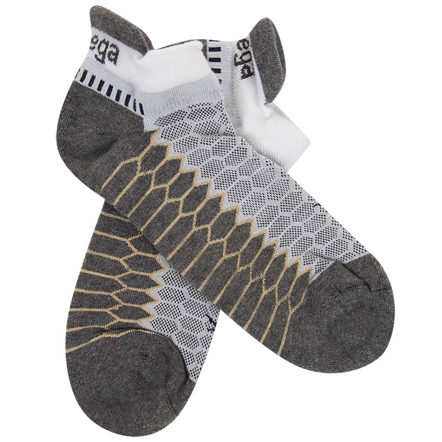 balega silver socks